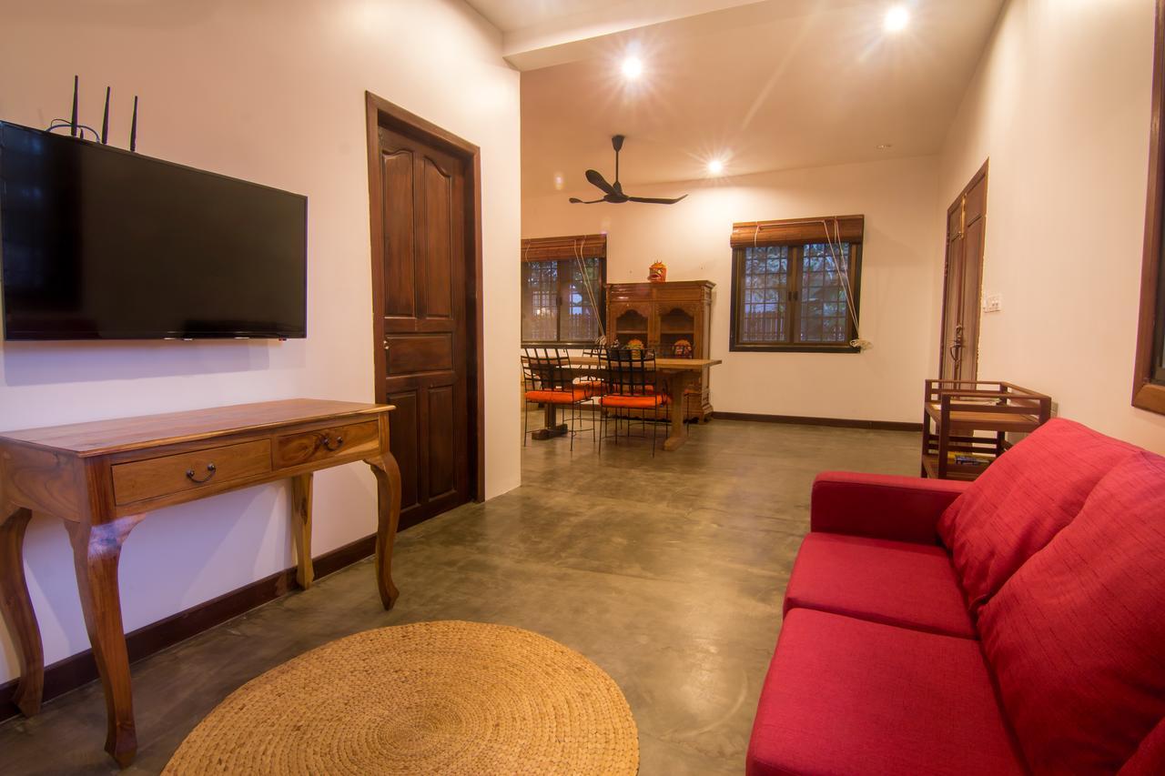 The Orientation Lodge Сиемрип Экстерьер фото
