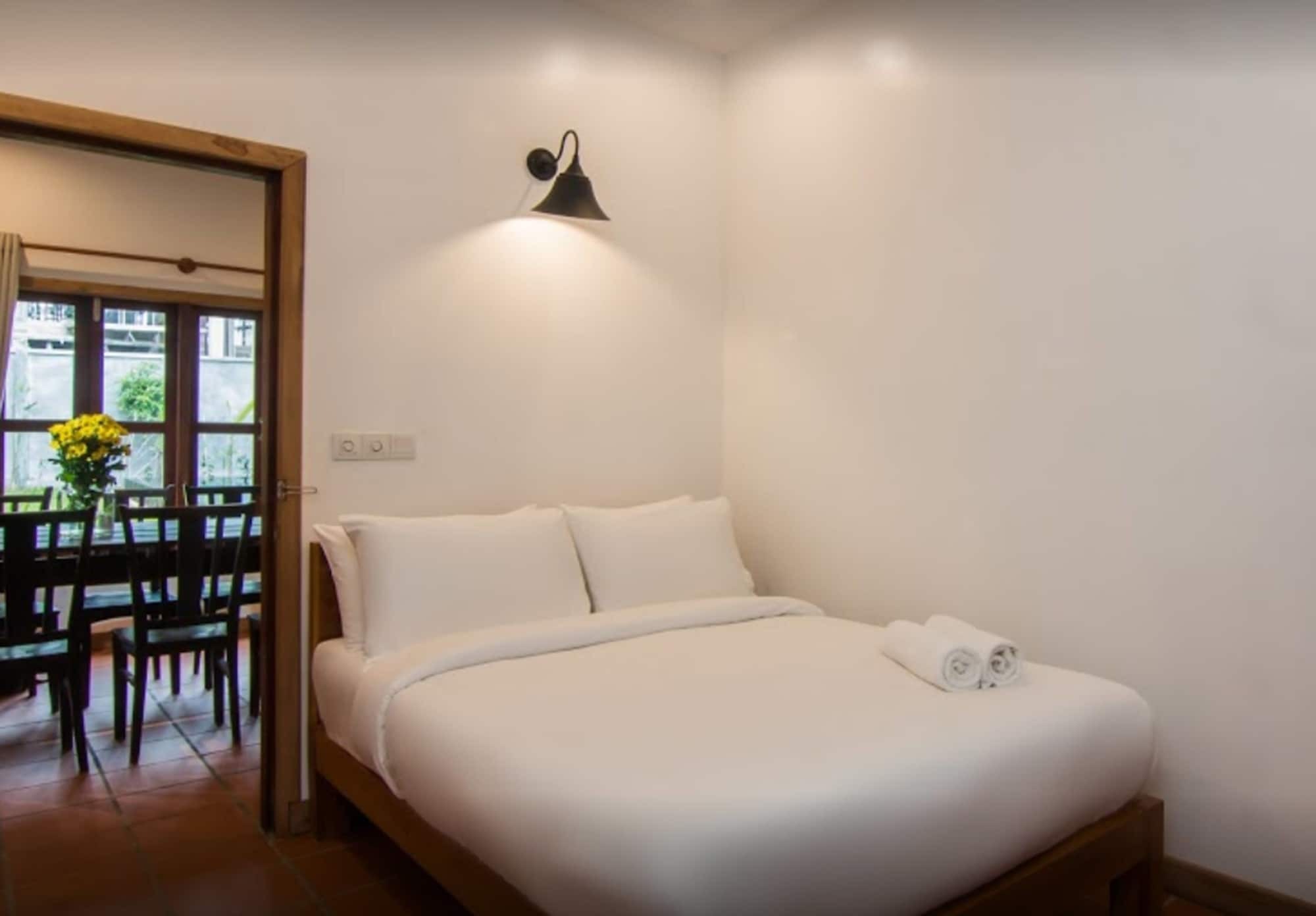 The Orientation Lodge Сиемрип Экстерьер фото